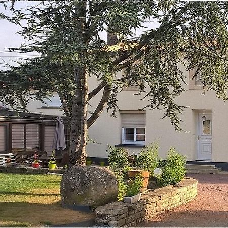 Saint-Pompain Entre Marais Et Gatine Bed & Breakfast エクステリア 写真